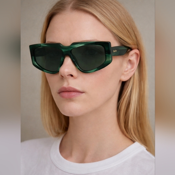 MaxMara Accessories - MaxMara Geometric Angular Emerald Green Designer Sunglasses NEW With case